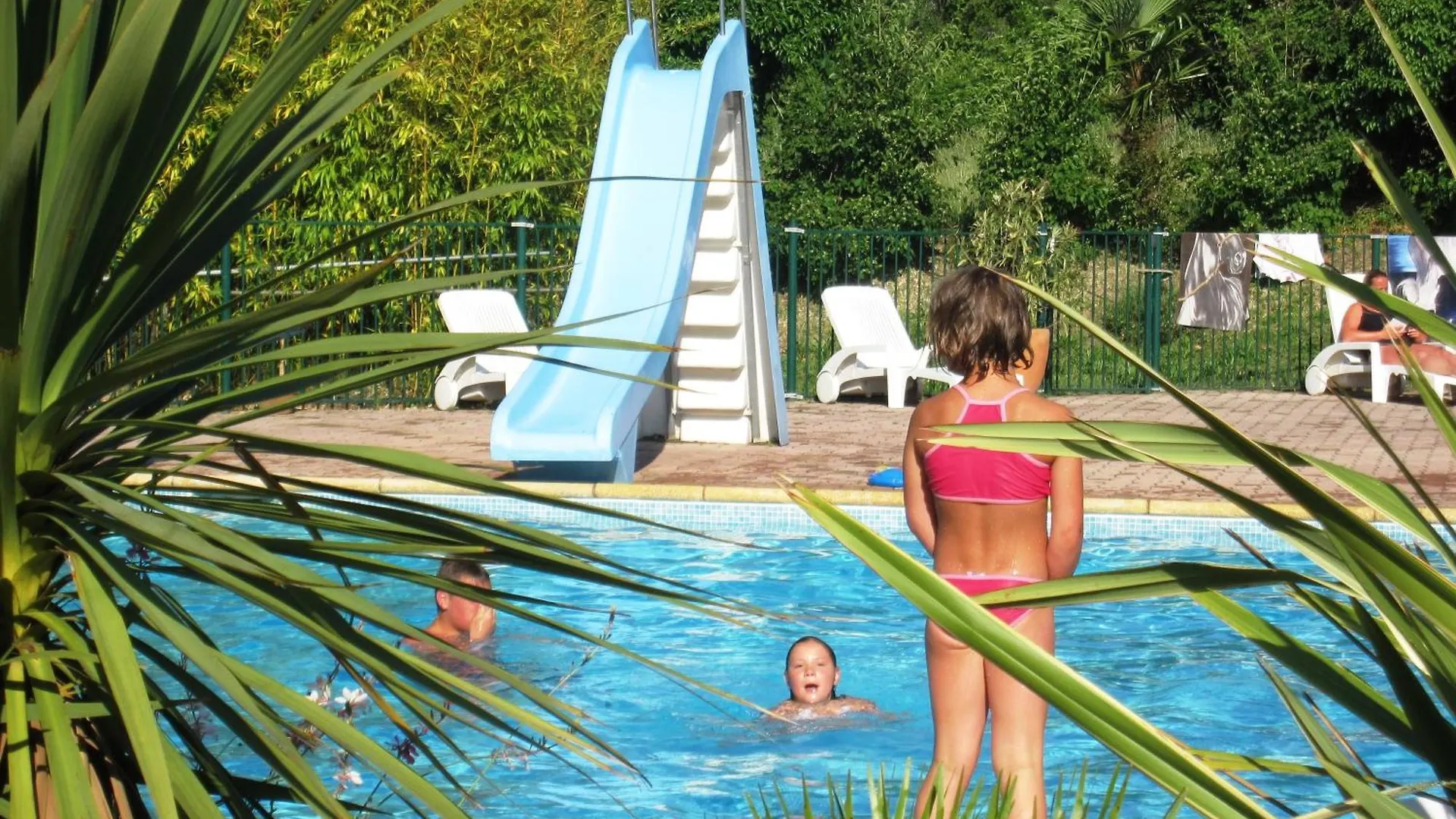 Saint-Martin-dʼArdèche Camping Le Pontet צרפת